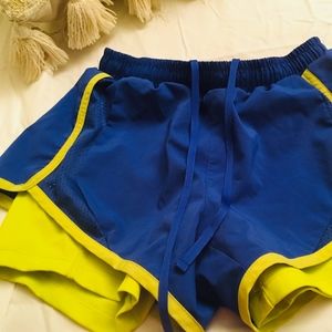 Running shorts